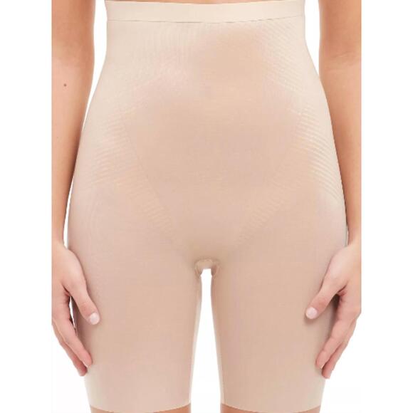 NEW SPANX thinstincts high-waisted mid-thigh short in nude